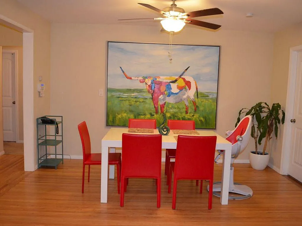 4315 Corinth St — Photo 2