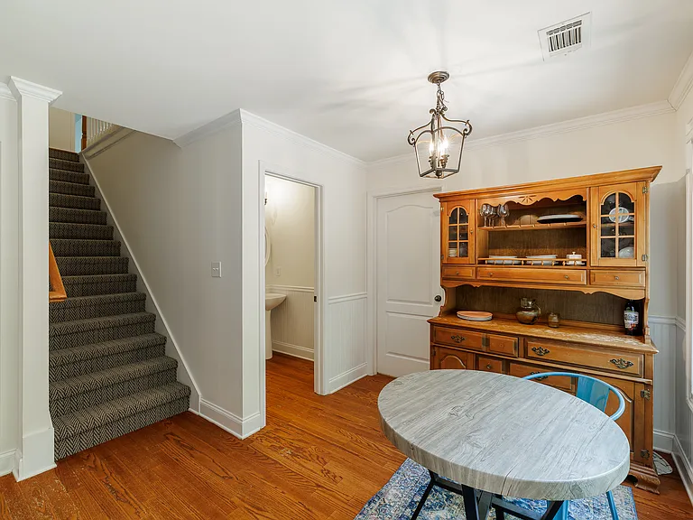 530 Edgewood Dr — Photo 18