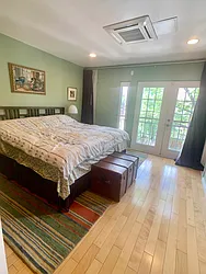 Rented by NextStopNY