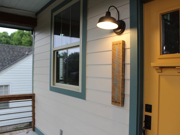 custom rails & house numbers