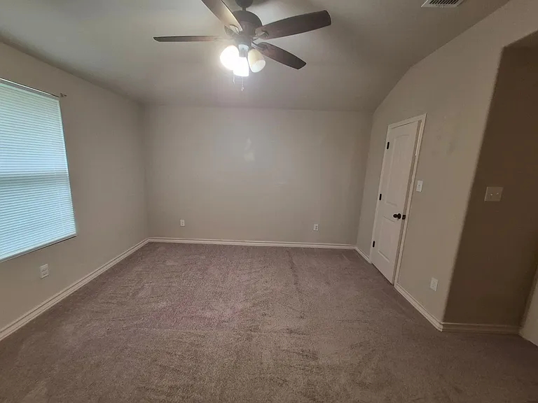6926 Lakeview Dr #102 — Photo 12