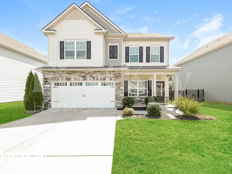 3211 Briar Chapel Dr — Photo 1