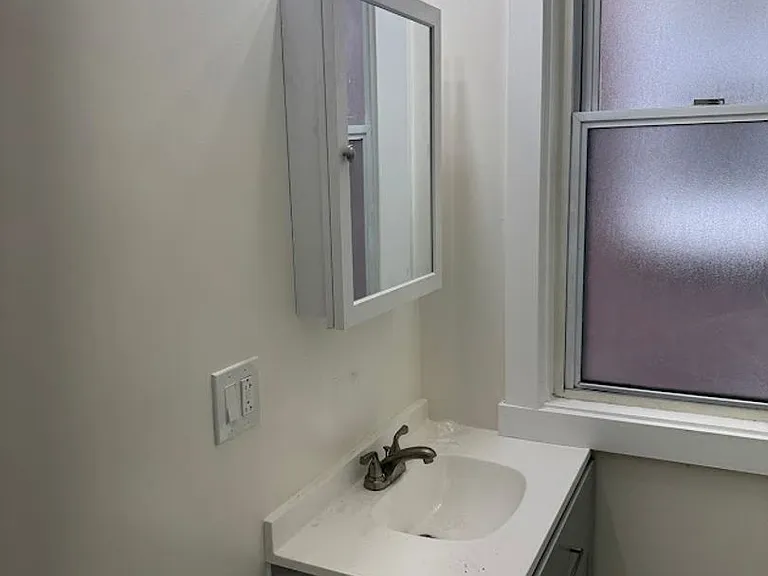 5916 Nicholson St — Photo 17