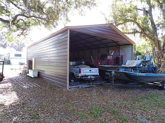 4th image of 505 Bright Hill Ave