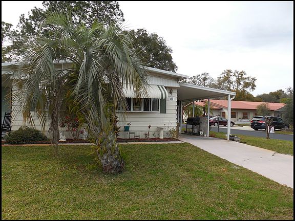 2nd image of 101 Hickory Ln