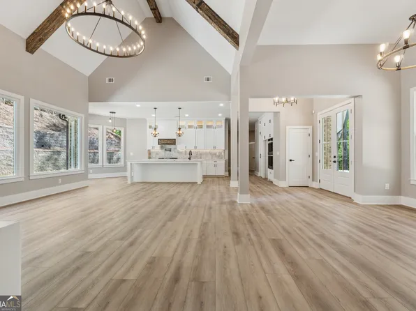 6029 Wellington Ave, Gainesville, GA 30506