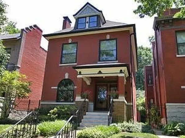 3832 S Utah Pl, Saint Louis, MO 63116