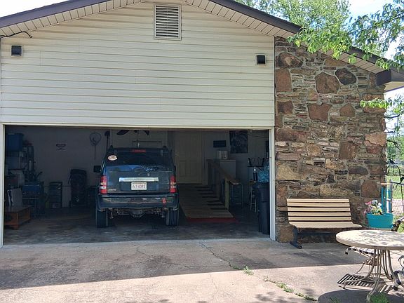 5th image of 62951 E 280th Rd