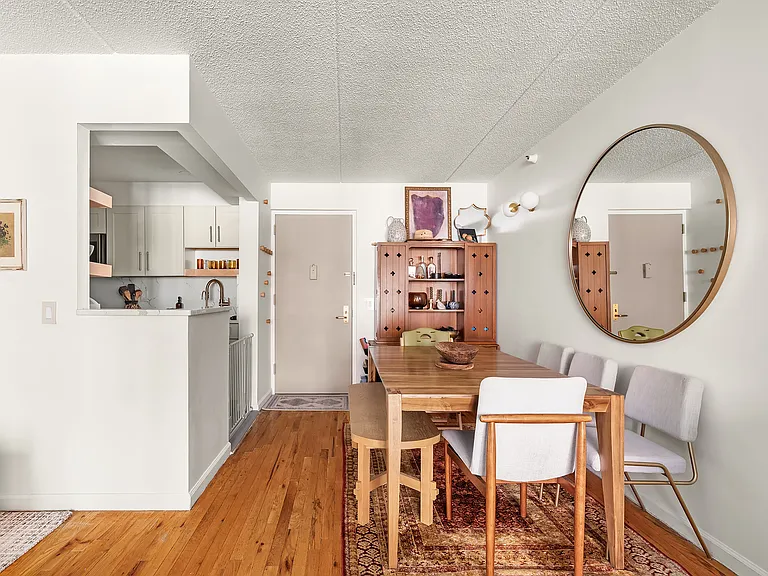 1825 Madison Ave #4G — Photo 3