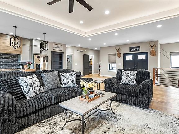 5th image of 284 SW 1311th Rd