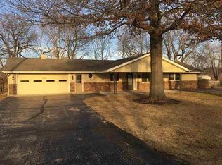 4918 E Ashelford Dr, Byron, IL 61010
