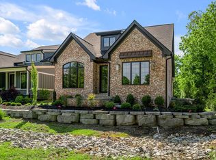 2801 Bobwhite Ct, Lexington, KY 40509