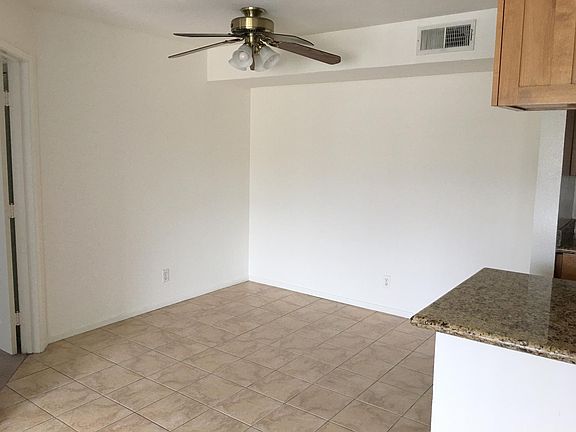 3rd image of 6645 Woodman Ave #107