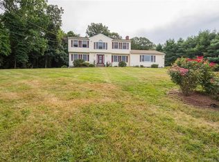 1680 James Farm Rd, Stratford, CT 06614