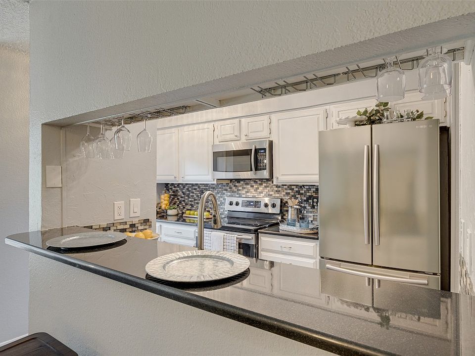 Cloisters Condominiums 1200 Harwell Dr Arlington TX Zillow