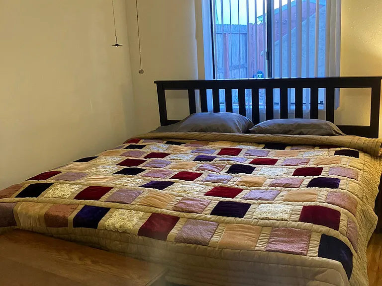 610 Olive Ave — Photo 10