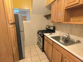 566 E 82nd St #1, Brooklyn, NY 11236