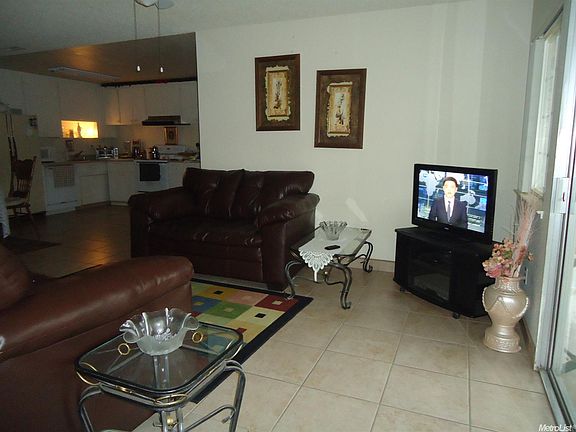 4th image of 237 Sierra Madre Dr