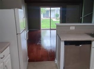 522 Meadow Green Ln UNIT 1, Round Lake, IL 60073
