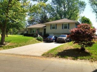 4161 N Chelsea Ave, Kansas City, MO 64117