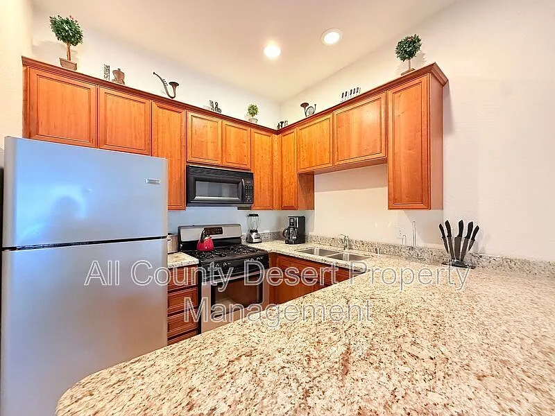 1 bed, 1.0 bath, 682 sqft, $1,850 — Photo 3