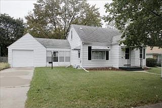 2nd image of 2820 Fulford St
