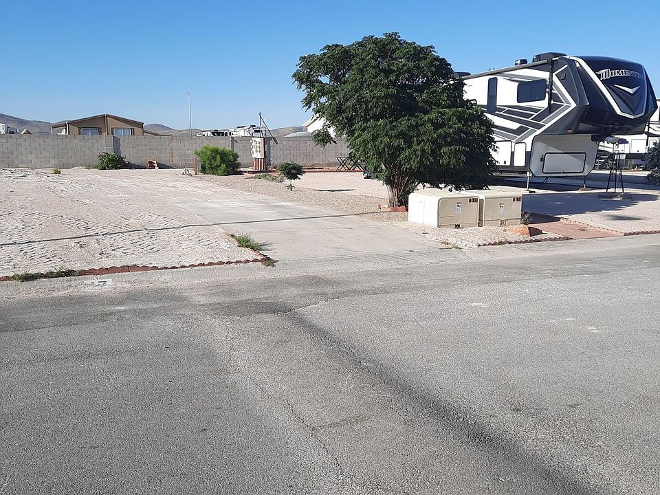 2nd image of 355 E Larson Ln #30