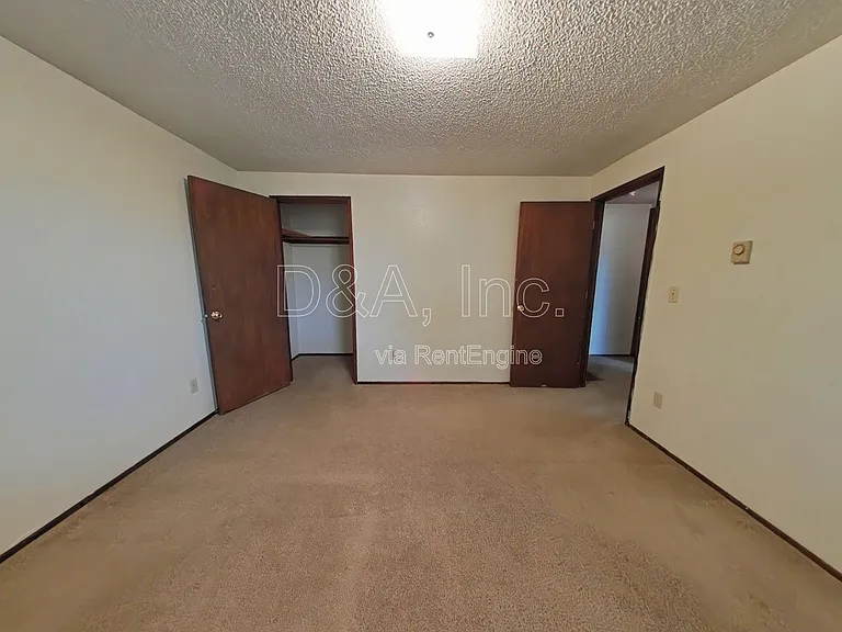 694 NW Walnut Blvd — Photo 12