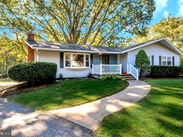 990 Deep Creek Ave, Arnold, MD 21012