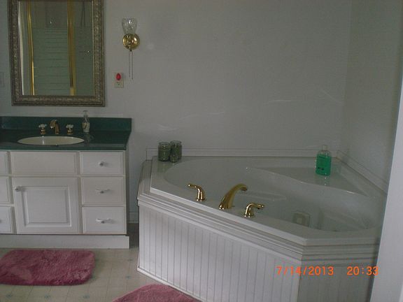 5th image of 101 Parkview Dr
