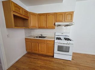 473 64th St #2R, Brooklyn, NY 11220