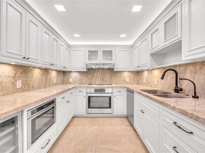 11 Island Ave APT 2007, Miami Beach, FL, 33139