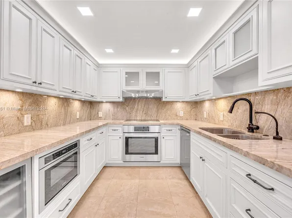 11 Island Ave APT 2007, Miami Beach, FL 33139