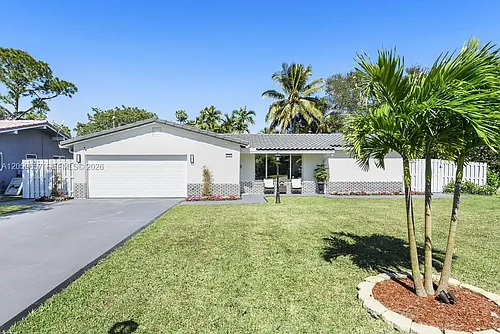 7501 NW 42nd St Photo 1 7501 NW 42nd St Photo 1