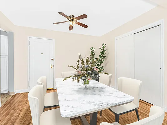 Sold by REMAX Distinguished Homes | media 25