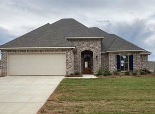 136 Coventry Ln, Brandon, MS 39042