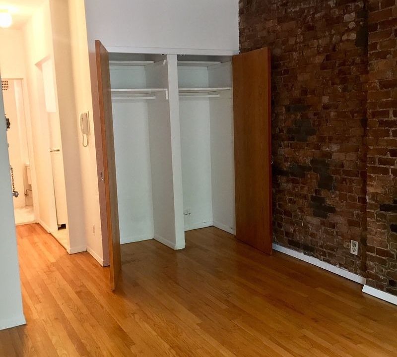 1st image of 1630 2nd Ave APT 4RN