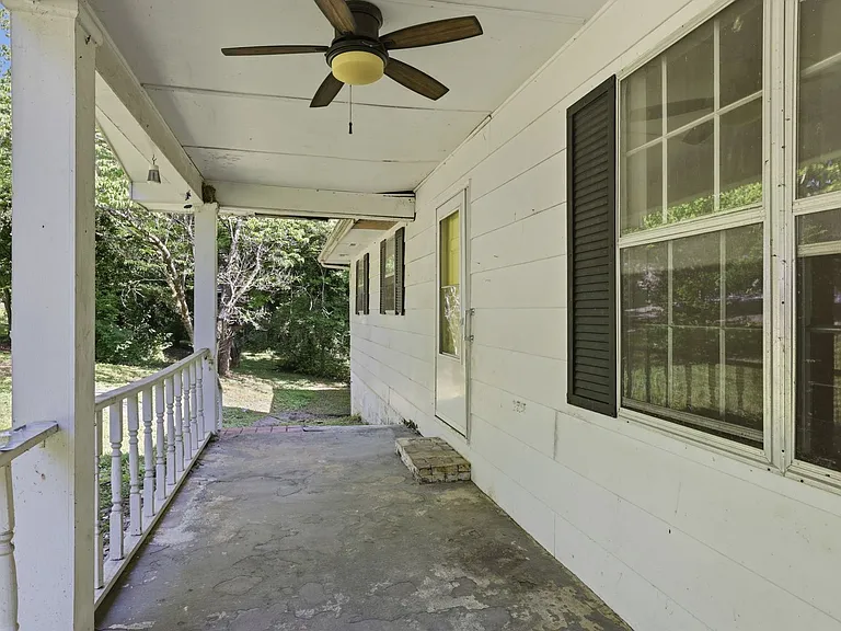 5246 Old Hixson Pike — Photo 2