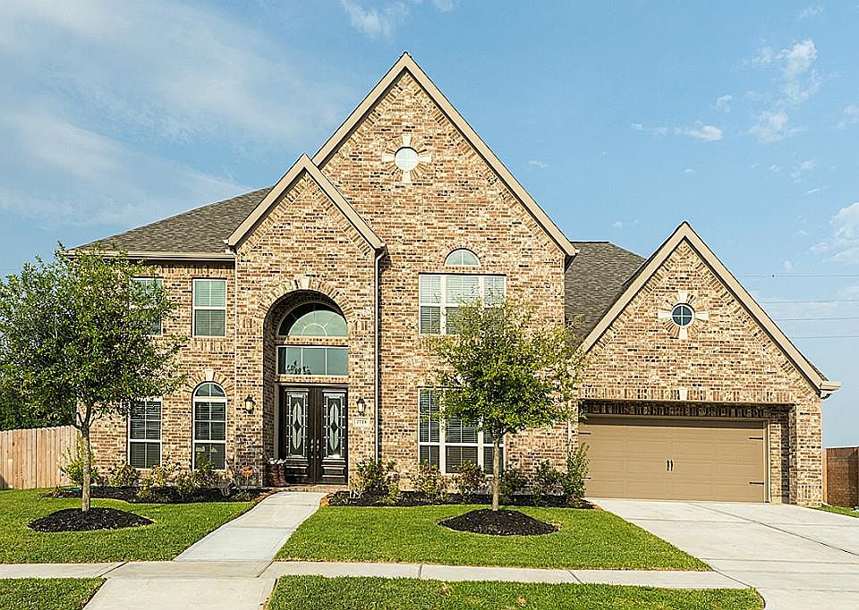 1st image of 2728 Sterling Falls Ln
