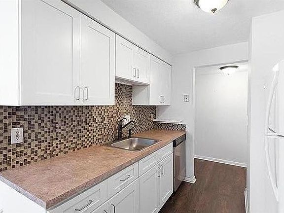3rd image of 22091 River Oaks Dr #12