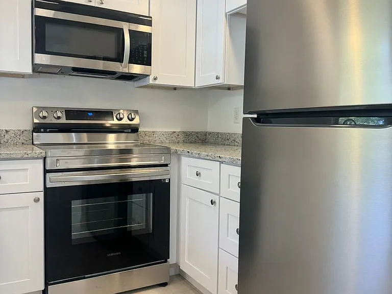 130-136 Cape Coral Pkwy W — Photo 31