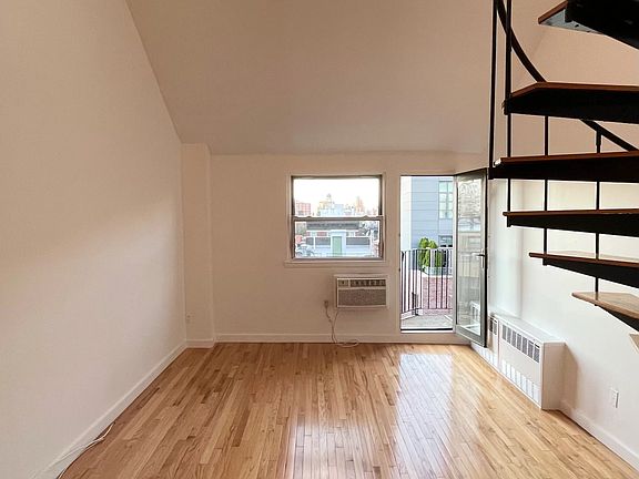 2nd image of 211 Thompson St APT 6N