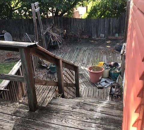 3rd image of 1823 Highland Ave