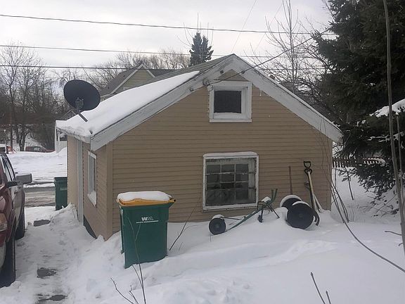 5th image of 3224 Restormel St