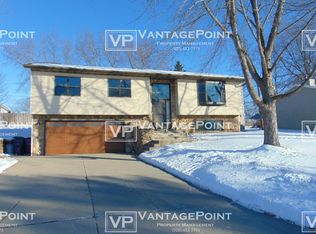 1581 Oriole St, Green Bay, WI 54311