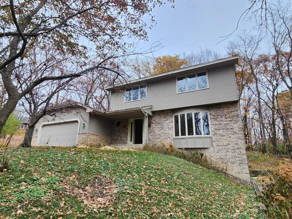6080 Mill St, Shorewood, MN 55331