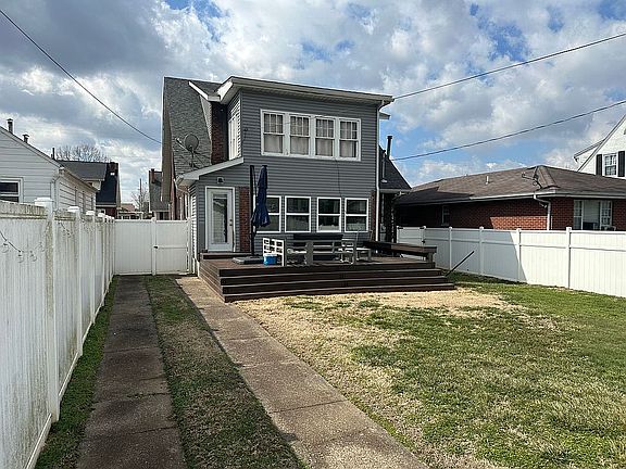 3rd image of 217 33rd St W