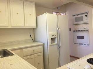 1140 Larch Ave, Moraga, CA 94556