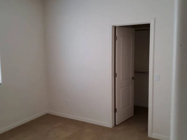 8998 W Plum Rd — Photo 15