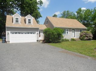 34 W Fountain St, Milford, MA 01757